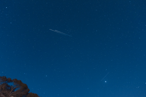 Iridium 51 and 6 double flare. Photo by Marco Seddone